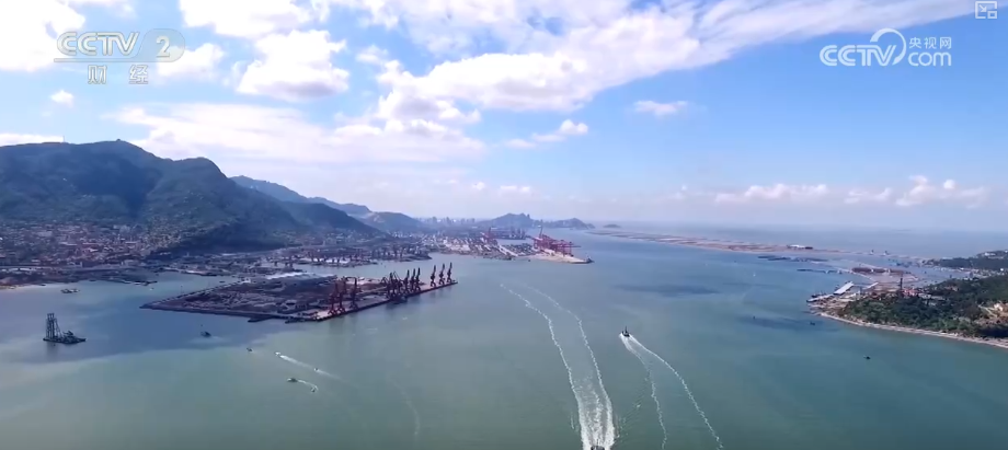 国产汽车加快“出海”步伐 新能源车出口尤为抢眼