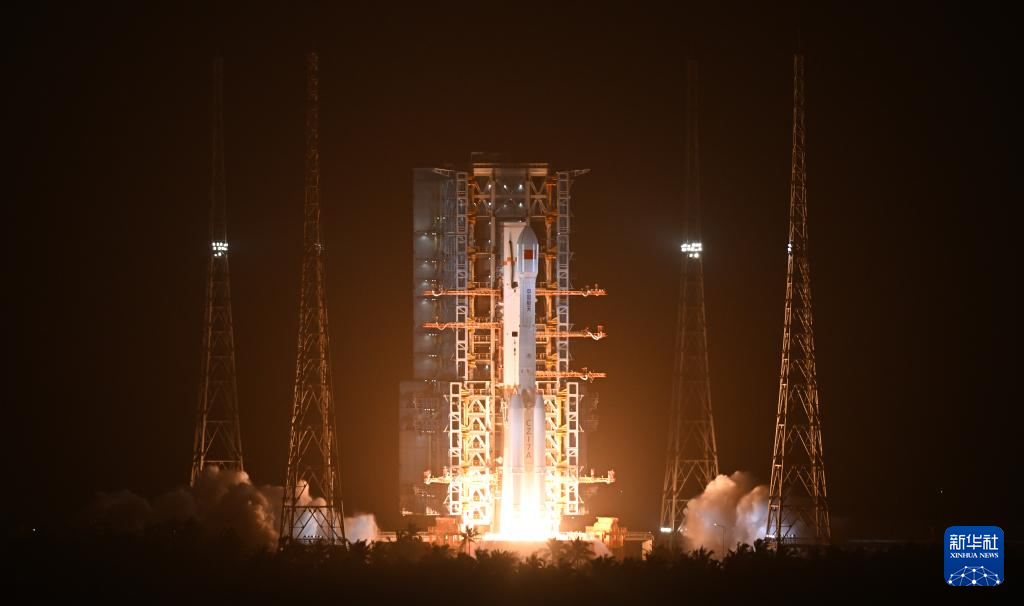 我国成功发射实践二十八号卫星