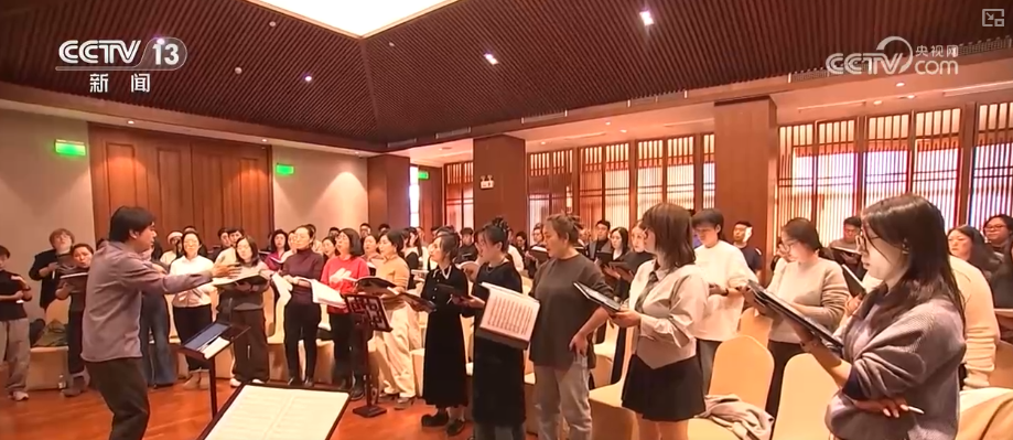 银发经济活力涌动 “科技+服务”催生多样“智”享养老消费新场景