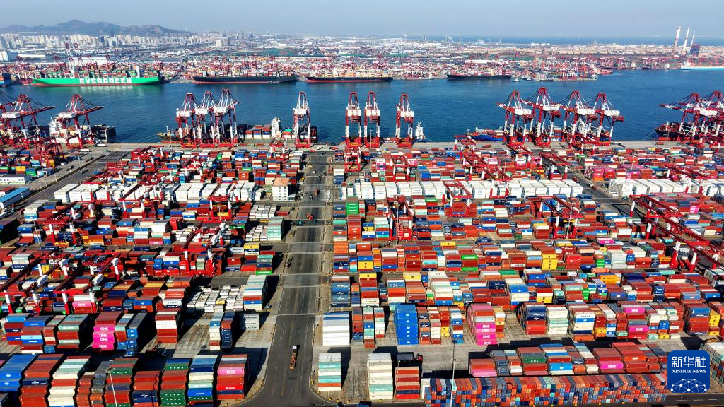 飞阅中国丨中国港口的物流脉动