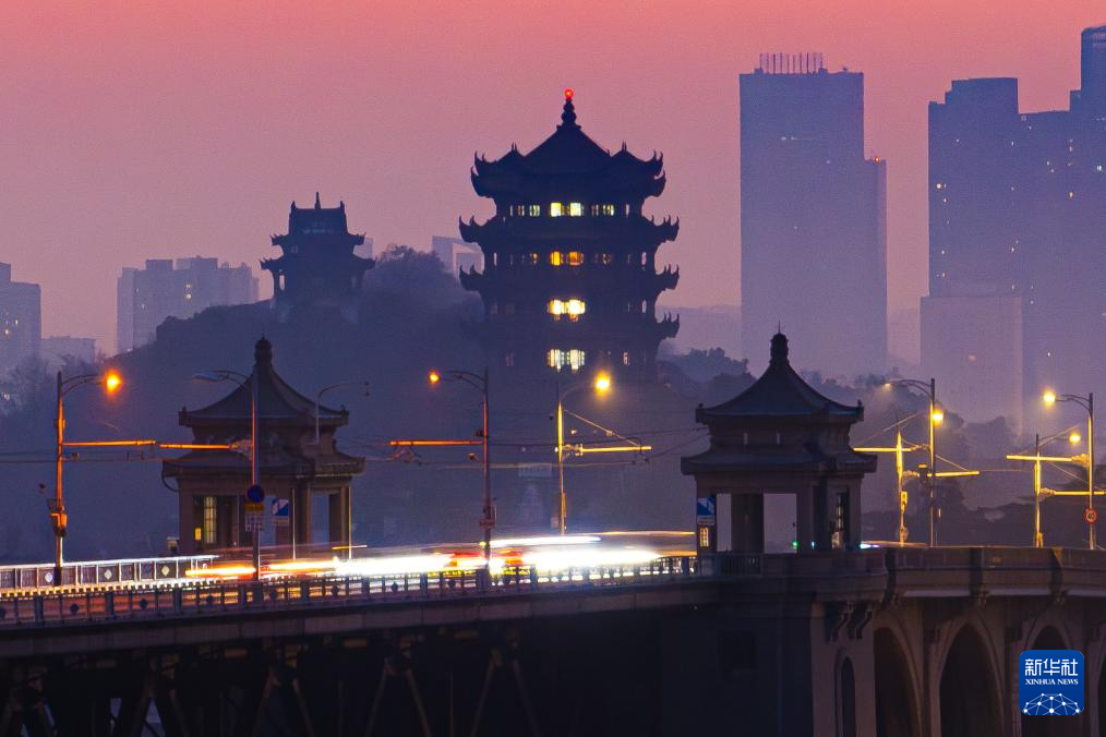 美丽中国丨日出黄鹤楼