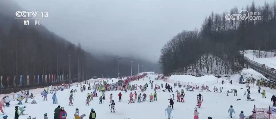 “真金白银”惠民叠加多彩冰雪“盛宴” 助推“冷资源”乘势而上掀起消费新热潮