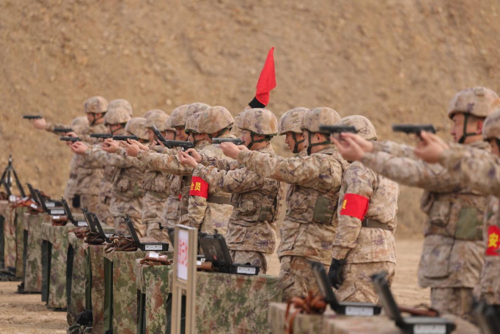 号角催征!全军部队开展新年度军事训练