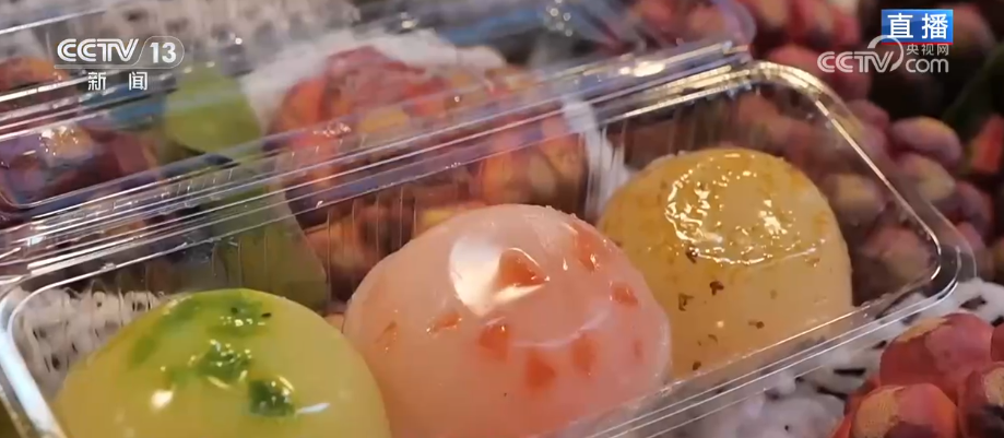 特色市集丰富节前市场 品质升级、暖意涌动点亮节前消费新图景