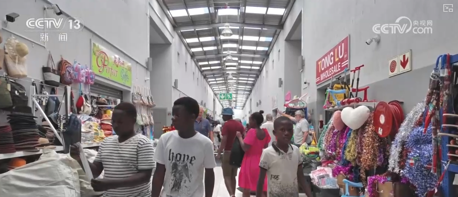 顶压前行、逆势增长,为什么行?打开“集装箱”解锁“抢手货”看外贸新亮点