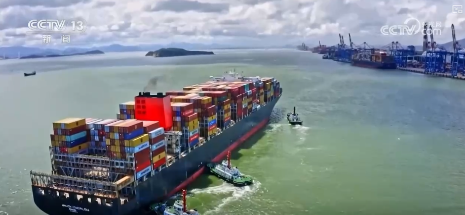 顶压前行、逆势增长,为什么行?打开“集装箱”解锁“抢手货”看外贸新亮点