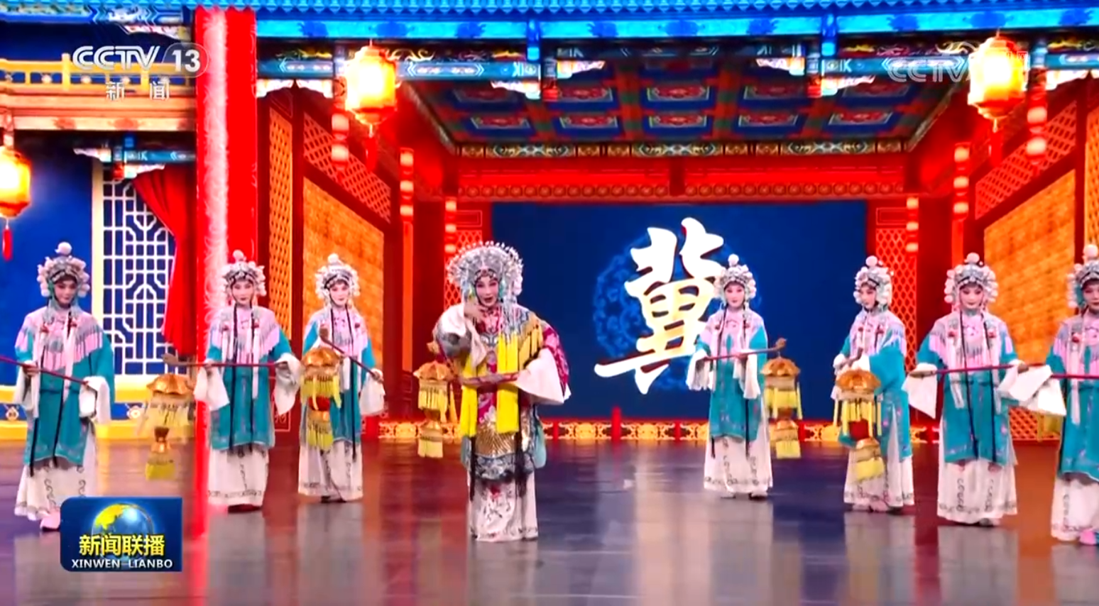 春节临近年味浓 多彩活动迎佳节