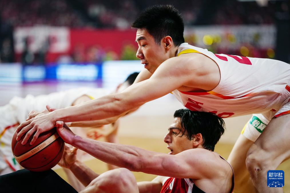 篮球世界杯预选赛:中国队胜日本队