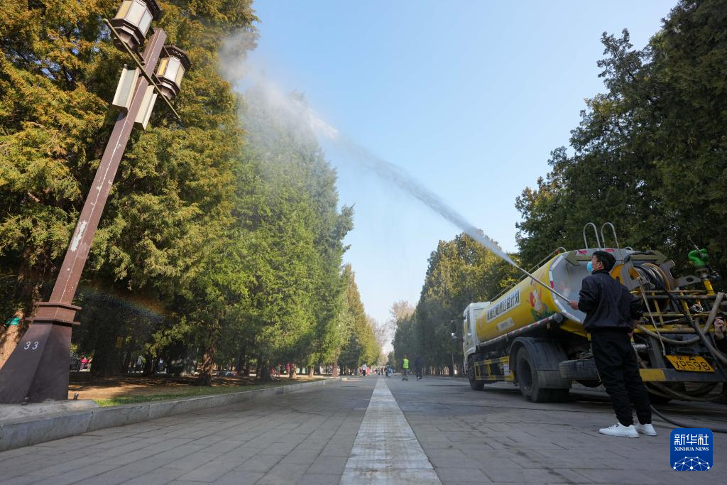 北京:多项措施应对“花粉季”