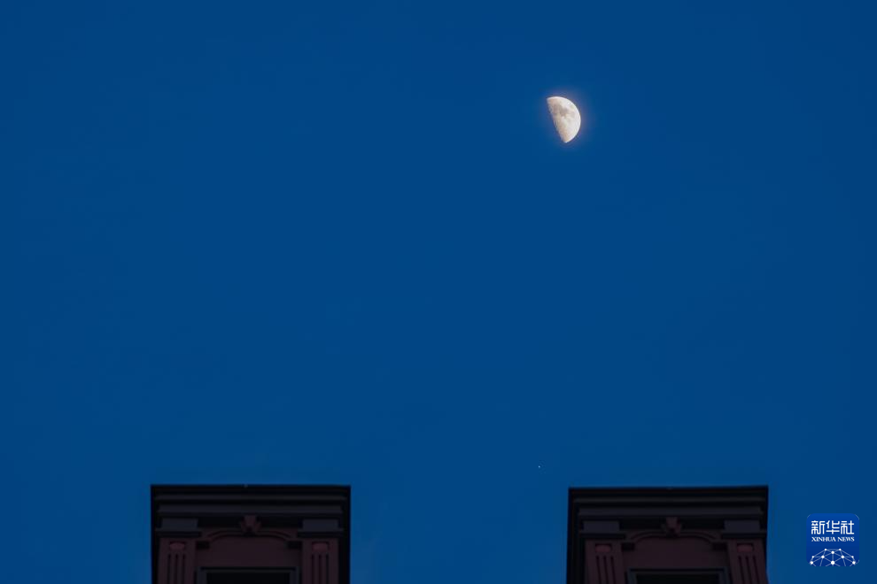 星空相册丨木星合月献上高颜值“星月对话”