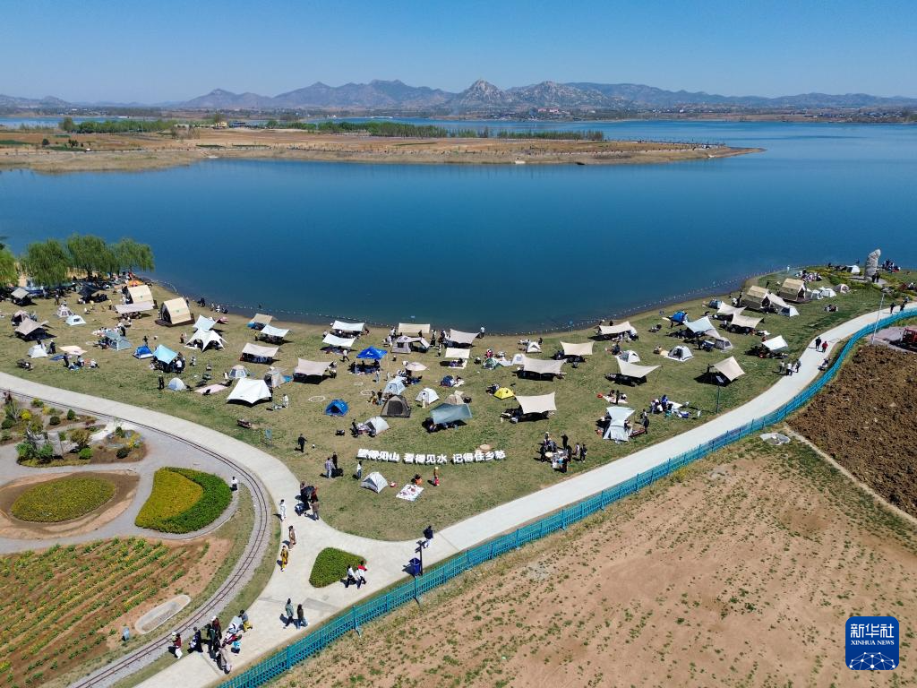 清明出游正当时