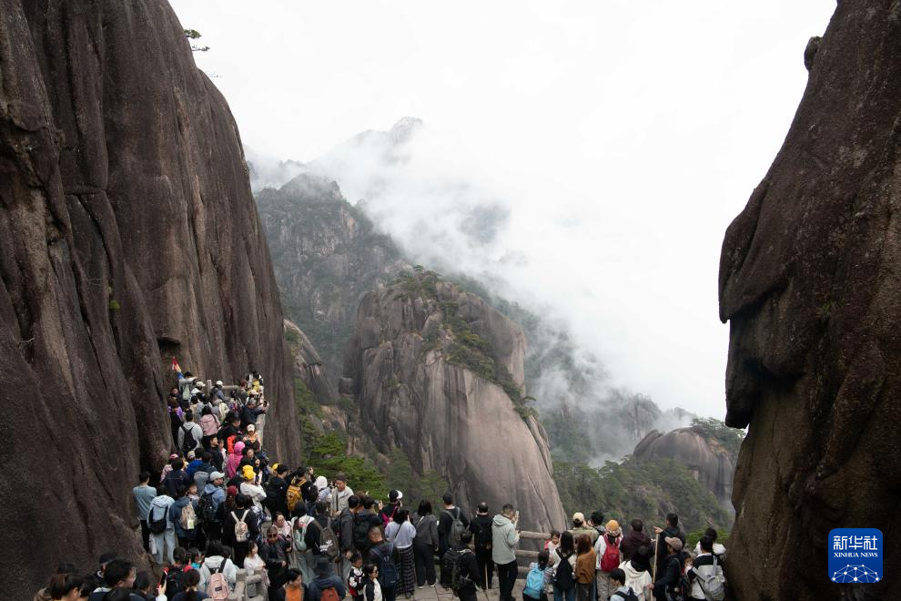 清明出游正当时