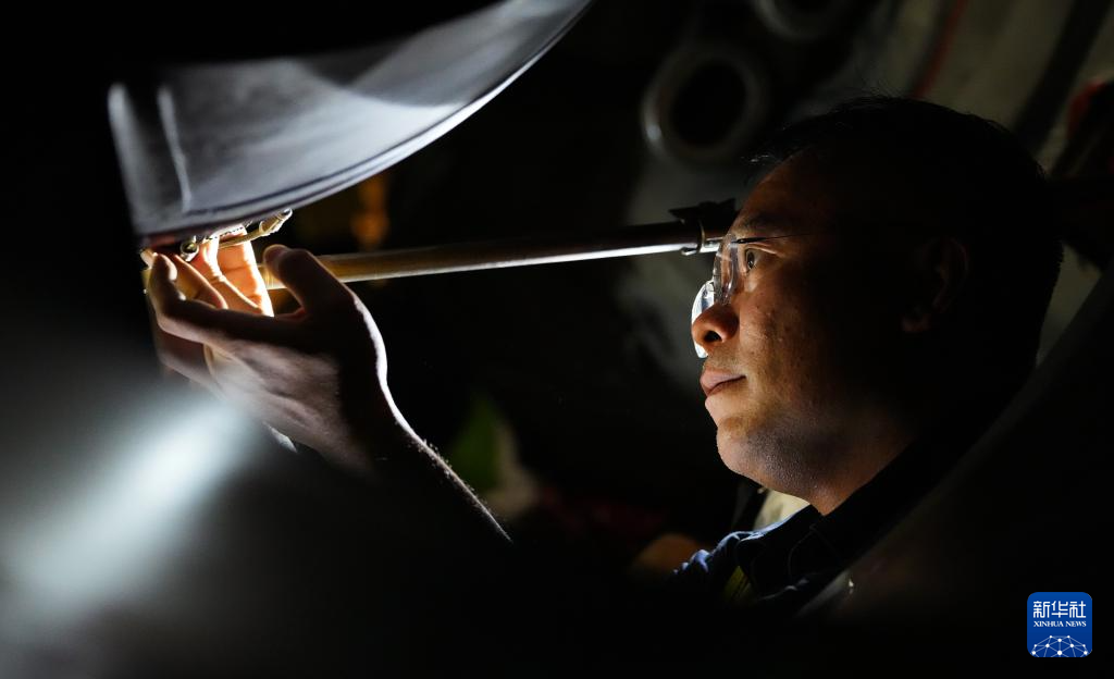 海南:飞机“全面体检” 护航消博会