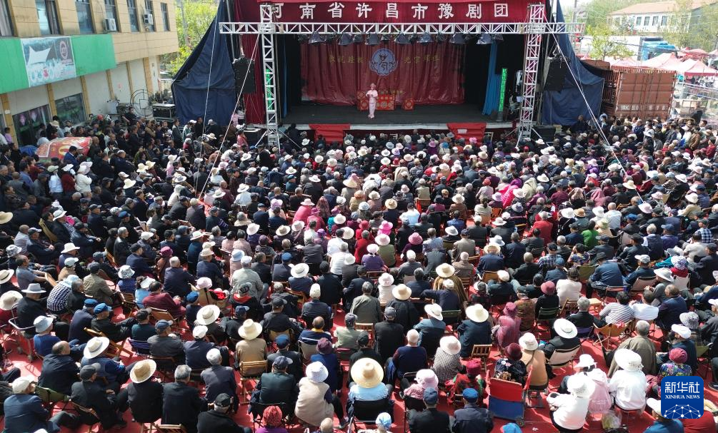 假期里的春日经济