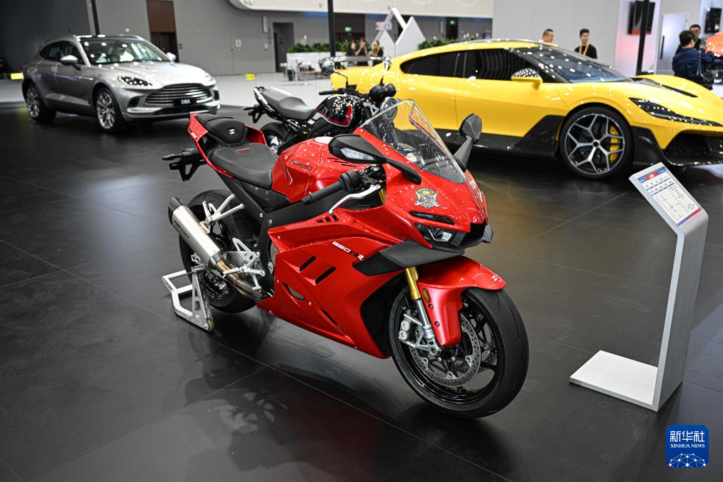 第六届中国国际消费品博览会举办