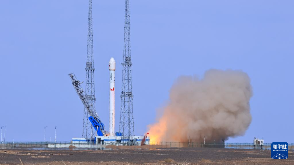朱雀二号改进型遥六运载火箭发射成功