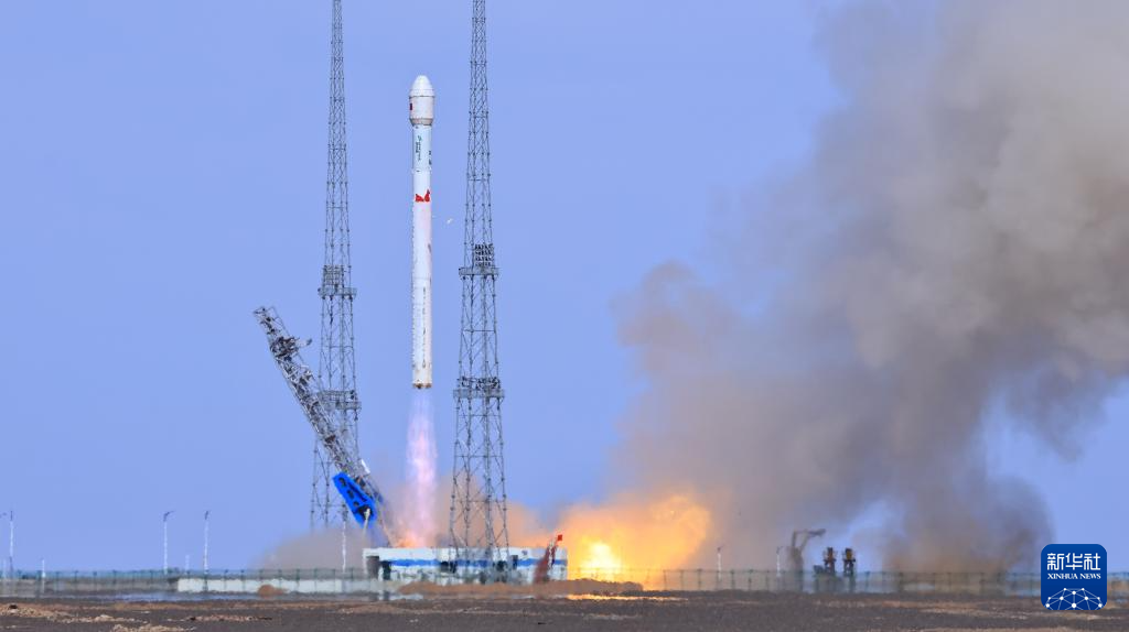 朱雀二号改进型遥六运载火箭发射成功