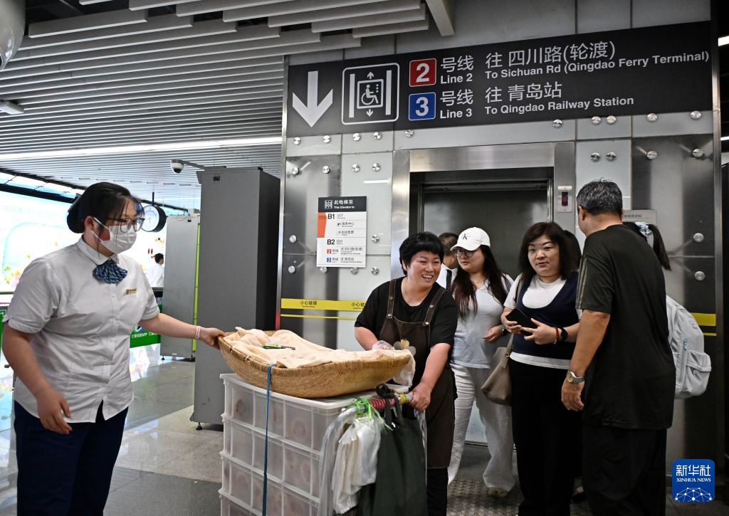 树立和践行正确政绩观丨一个烤馒头折射的“城市温度”