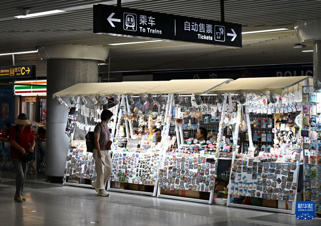 树立和践行正确政绩观丨一个烤馒头折射的“城市温度”