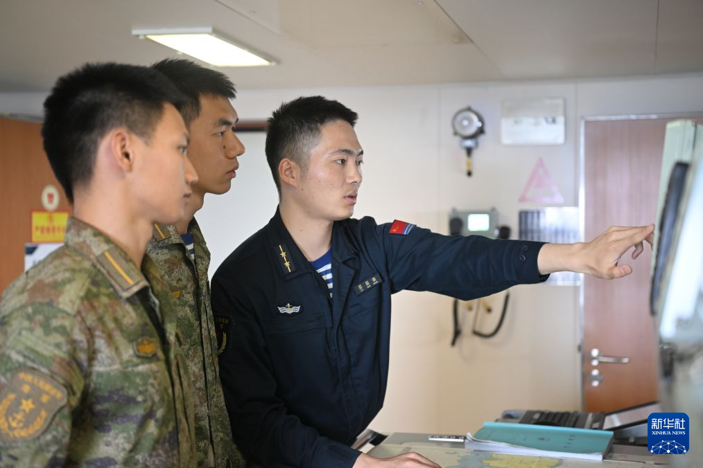海军83舰编队圆满完成远海综合实习访问任务