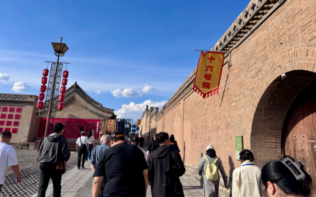 石榴花开 籽籽同心丨包头:血脉交融西口路 如今“向新又向心” 石榴花开 籽籽同心丨包头:血脉交融西口路 如今“向新又向心”