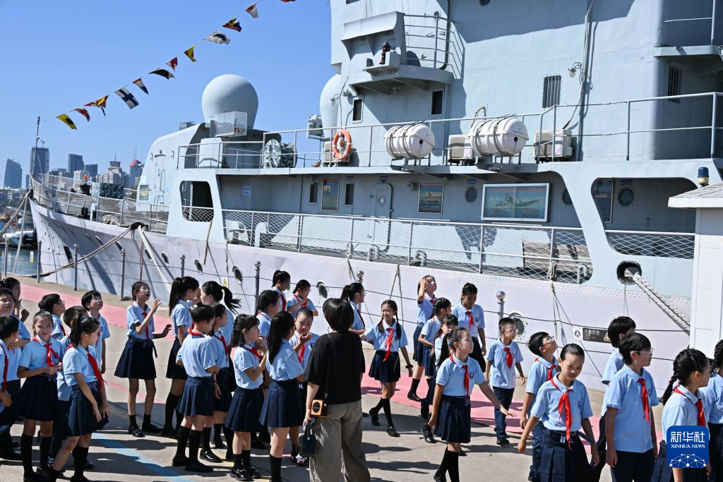 海疆课堂厚植家国情怀