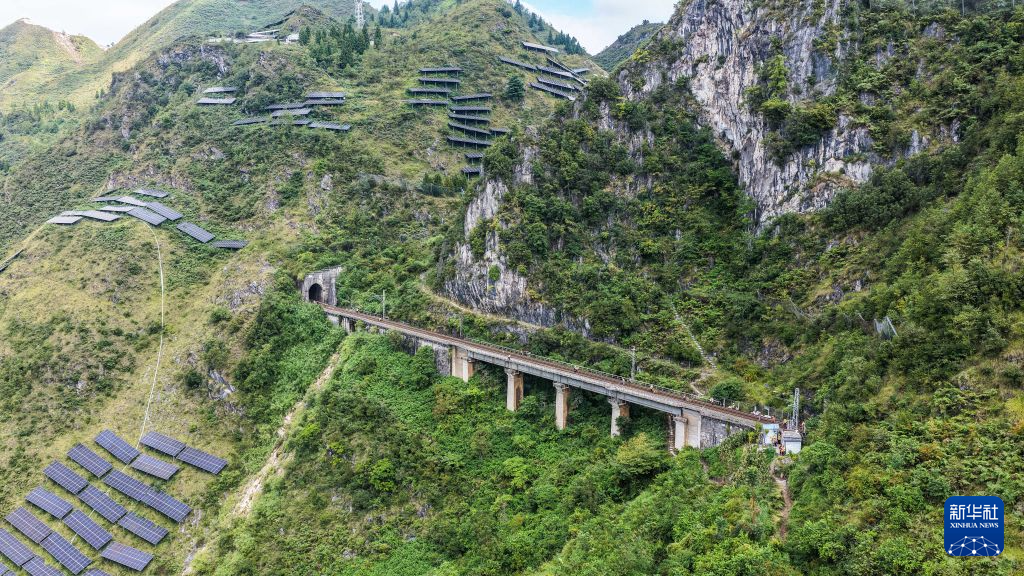 2026年沪昆铁路贵州段集中修顺利收官