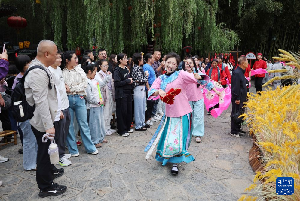 国庆文旅消费热度攀升
