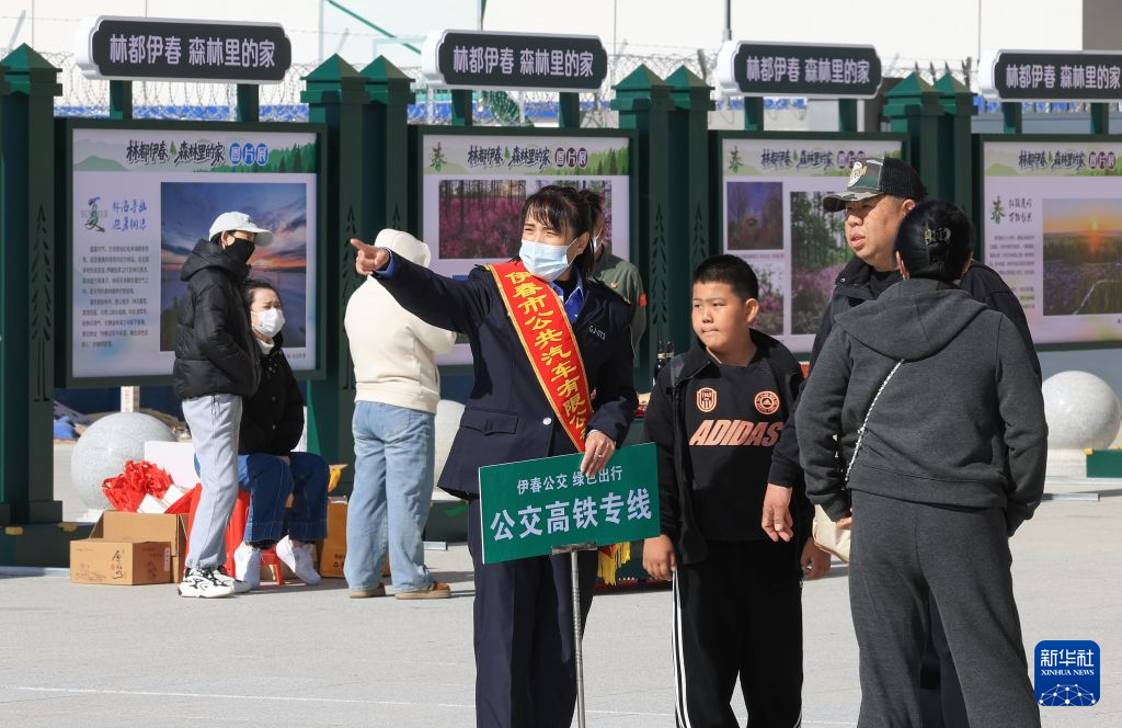我国最北高铁迎来国庆黄金周